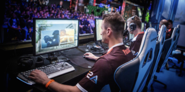 Esports and Traditional Sports: The Battle for the Next Generation of Fans