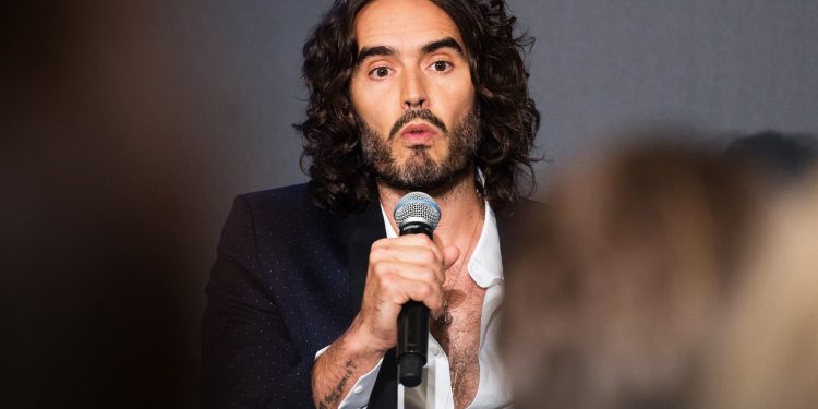 The Rise and Fall of Russell Brand: A Comedian’s Controversial Journey